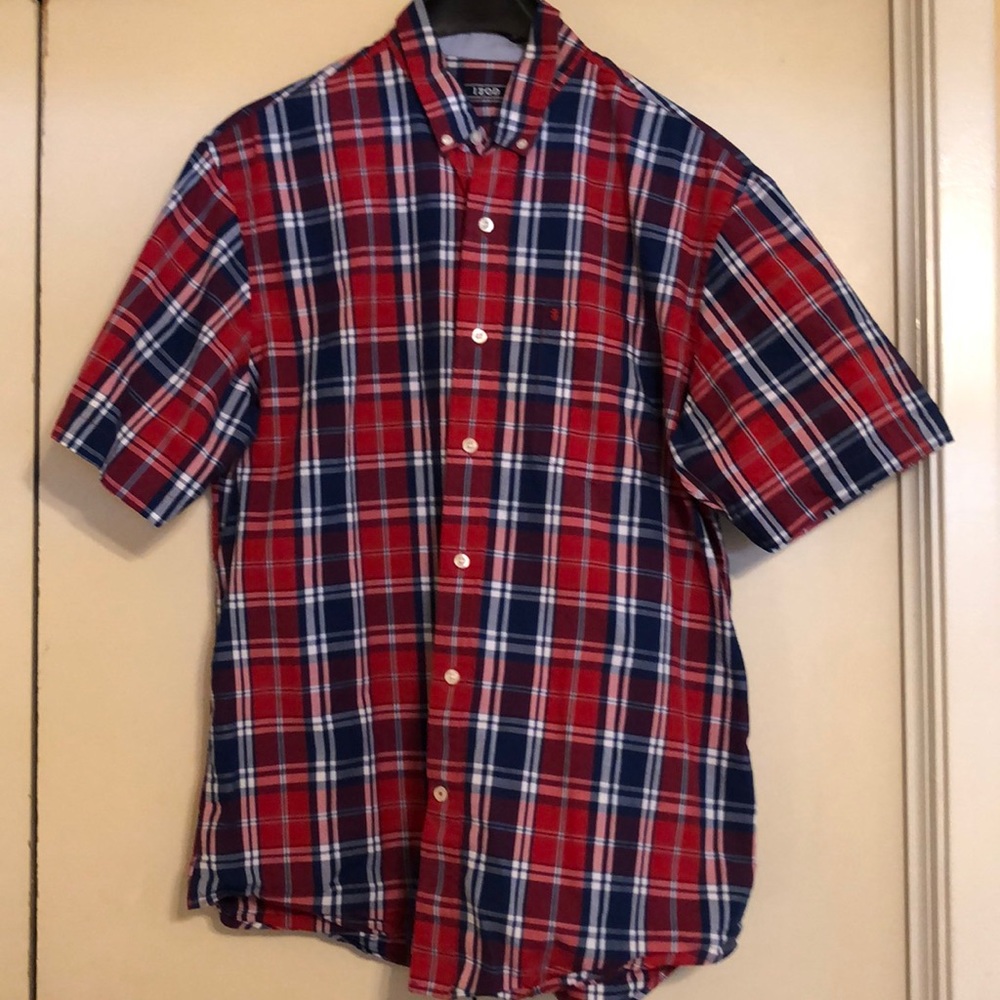 Izod SS shirt 👕size M